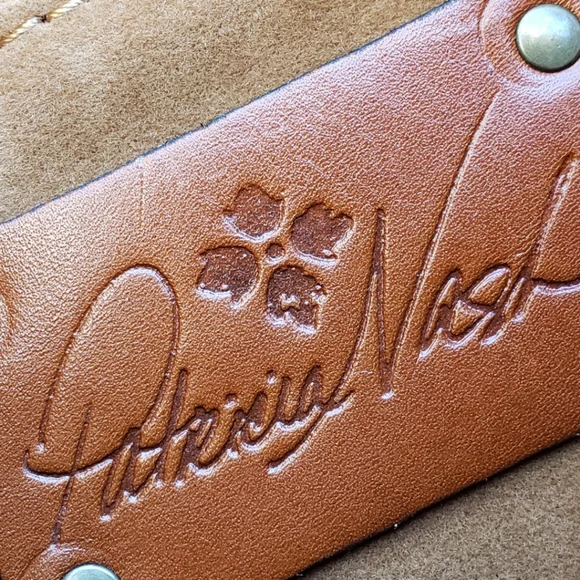 NWT Patricia Nash Cassini Wristlet Floral Map pattern Brown Leather w/strap - Picture 2 of 10